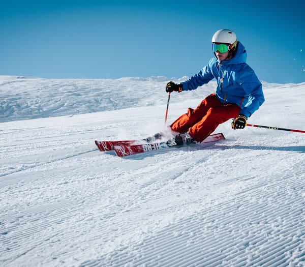 Activity-Skiing-Boarding